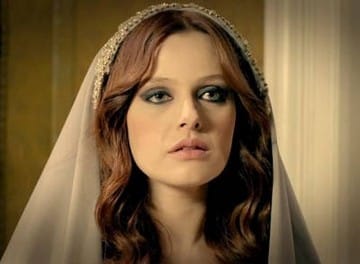 İstanbul Sokakları Sibel (Naz Elmas) Kimdir?