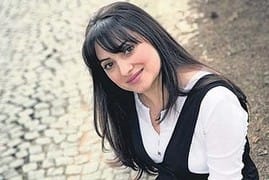 Oyunbozan Zehra (Dilek Çelebi) Kimdir?