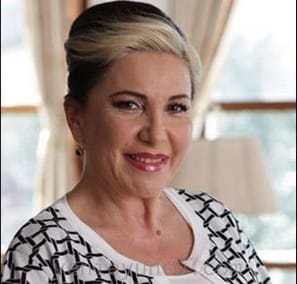 Hangimiz Sevmedik Adile (Gül Onat) Kimdir?