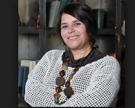 İstanbul Sokakları Mine Teber Kimdir?