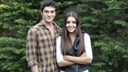 Hande Erçel’In Yeni Dizisinden Alacağı Ücret Belli Oldu