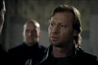 Kurtlar Vadisi Pusu Raskoln Ölüyor Mu?