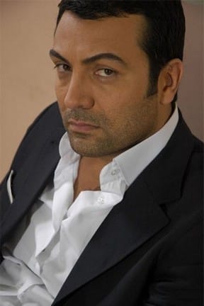 Karagül Kenan (Saruhan Hünel) Kimdir?