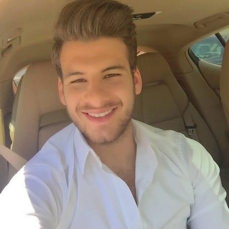 Hayat Bazen Tatlıdır Mustafa Mert Koç Kimdir?