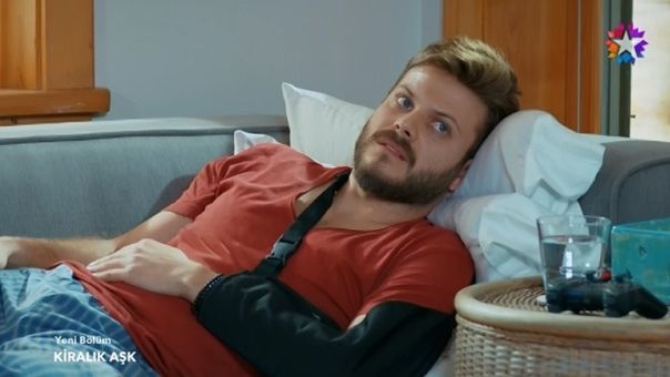 Kiralık Aşk Alp (Mert Baksi) Kimdir?