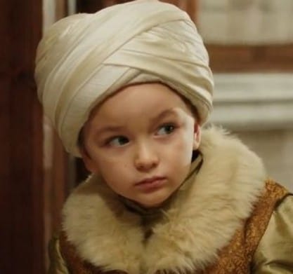 Kördüğüm Aybars Kartal Özson Kimdir?