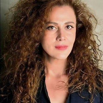 Çocuklar Duymasın Lara’Nın Annesi Serap Kimdir?