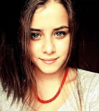 Çukur Akşın Kimdir?