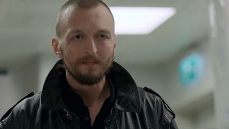 Çukur Dizisi Elvis Kimdir?