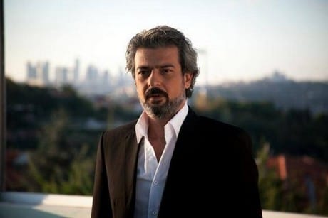 Kanatsız Kuşlar Talat Kimdir?