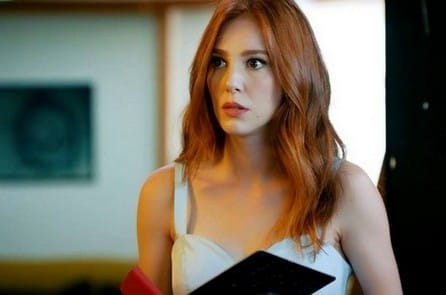 Kız Meselesi Elçin Sangu Kimdir?