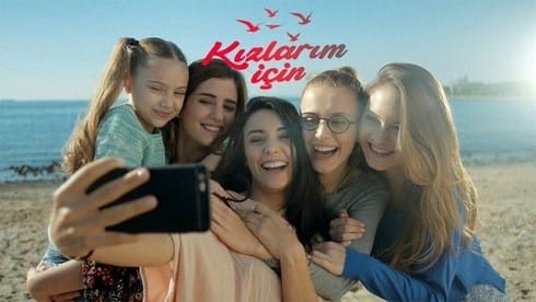 Kızlarım İçin Dizisi Oyuncuları Ve Konusu