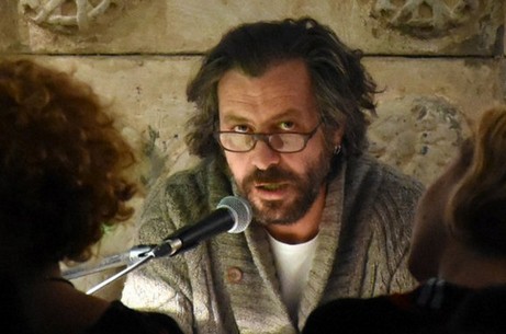 Nejat İşler Yeni İmajıyla Görenleri Şaşırttı