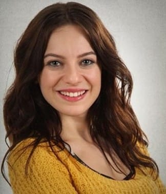 Seven Ne Yapmaz Ebru Kimdir?